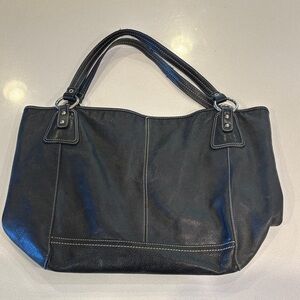 The Sak Black Leather Shoulder Bag